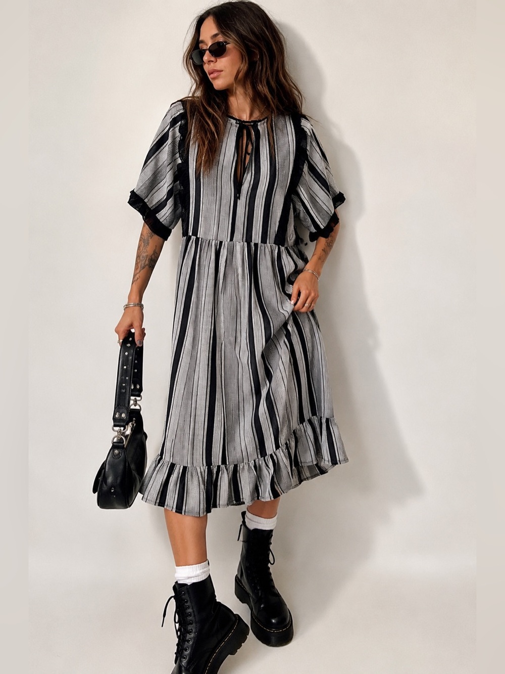 Striped Keyhole Ruffle Hem Midi Dress | Black & Gray | Size Small